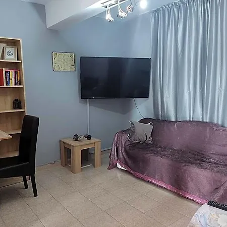 Hotel Econa 4*