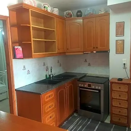 Econa Ξενοδοχείο 4*